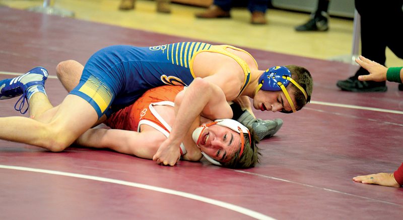 McMillen earns third D6 crown